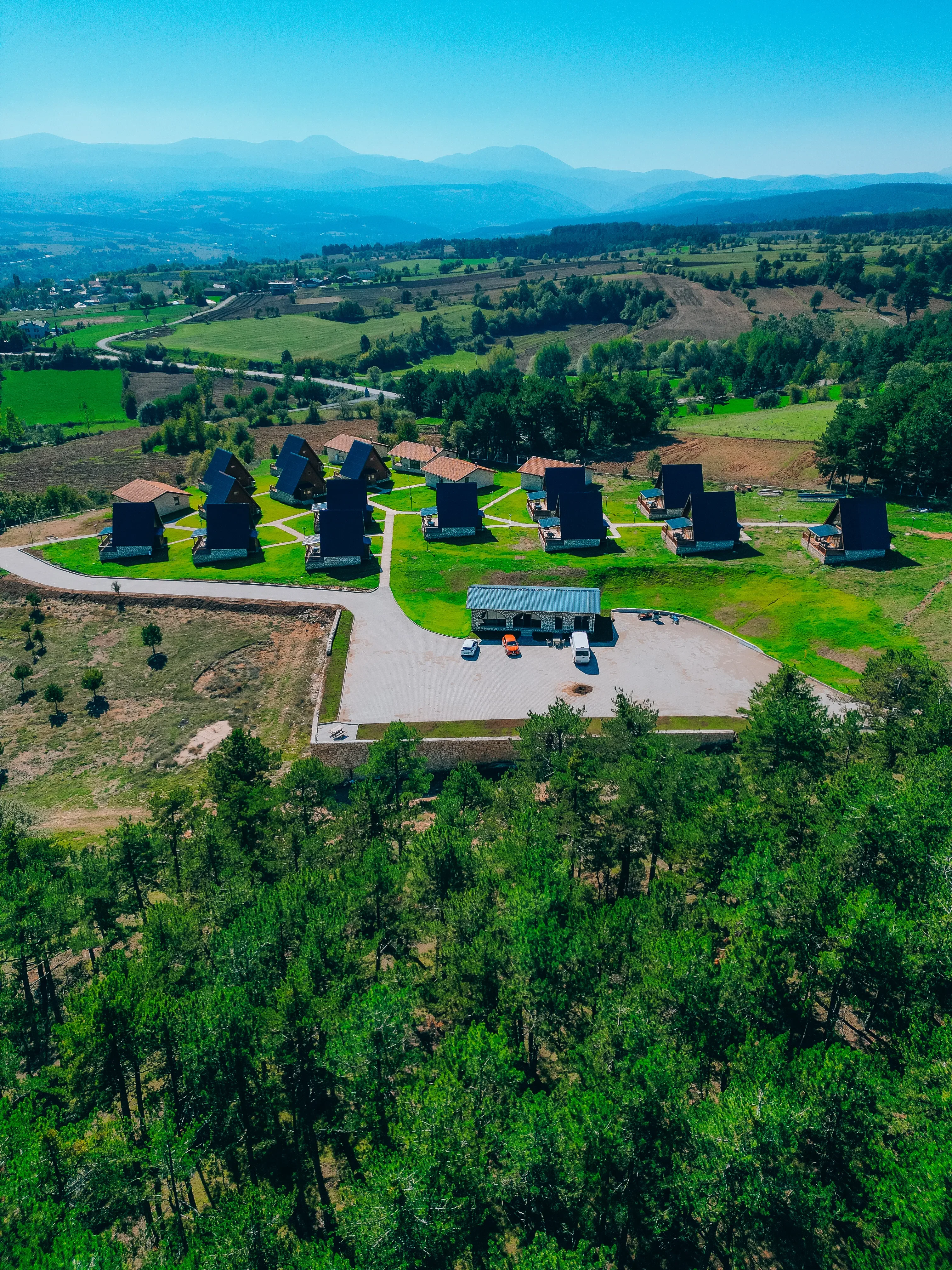 Kastilya Kırsal Turizm Tesisi - Doğa manzaralı otel odaları ve bungalovlar
